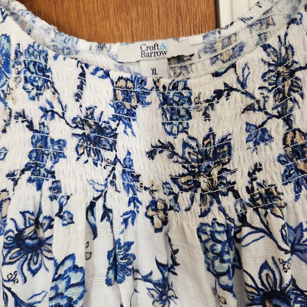 Adorable blouse - Picture 6 of 6